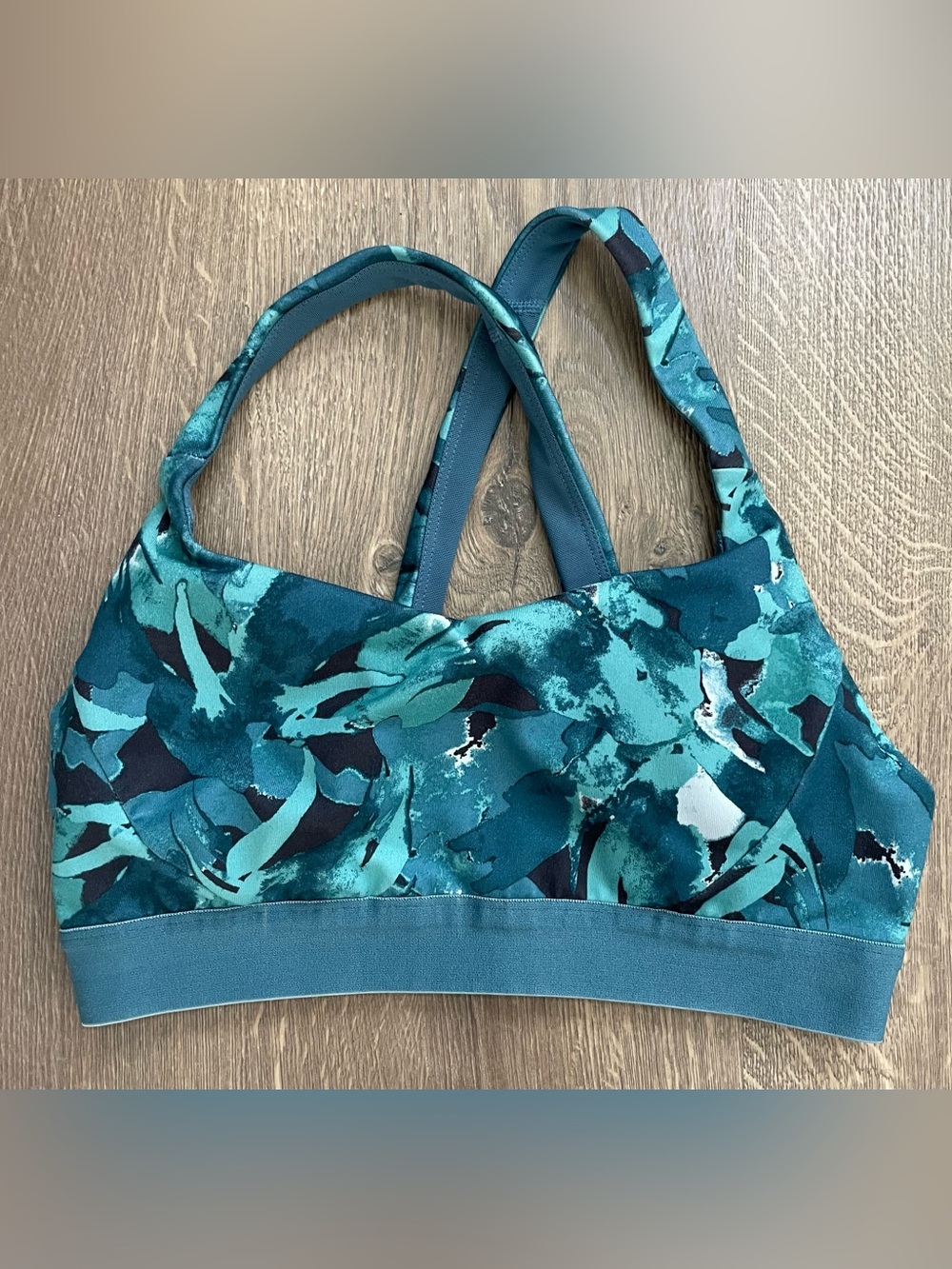 Patagonia Switchback Sports Bra Women’s M Teal Green Abstract Floral Cross Back